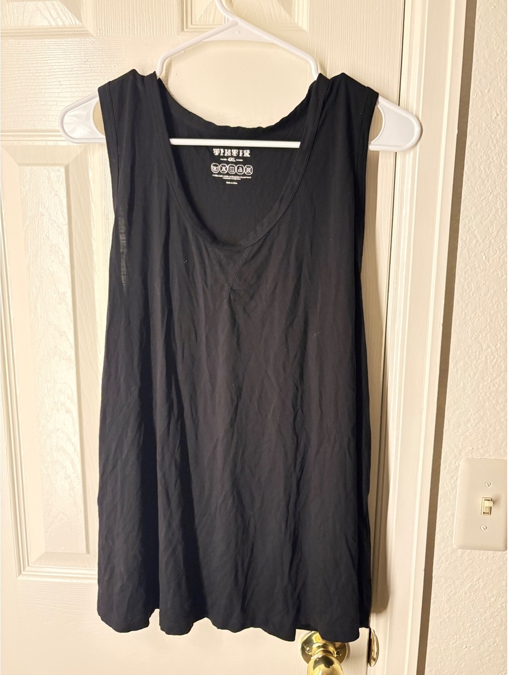 FIEFK Women's Black Tank Top XL
